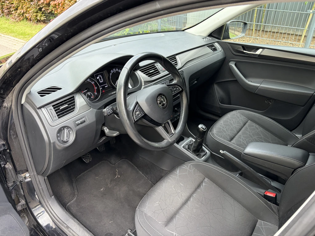 Škoda Rapid – foto 15