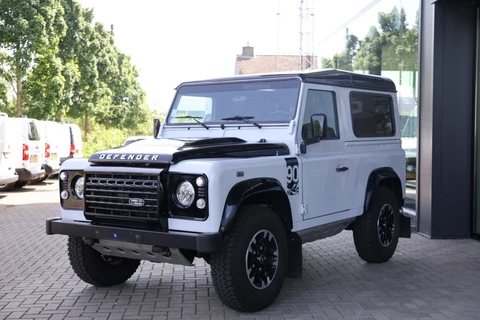 Land Rover Defender 90 ADVENTURE LIMITED EDITION*99780KM*YULONG WHITE*LED*AIRCO*TOP STAAT*