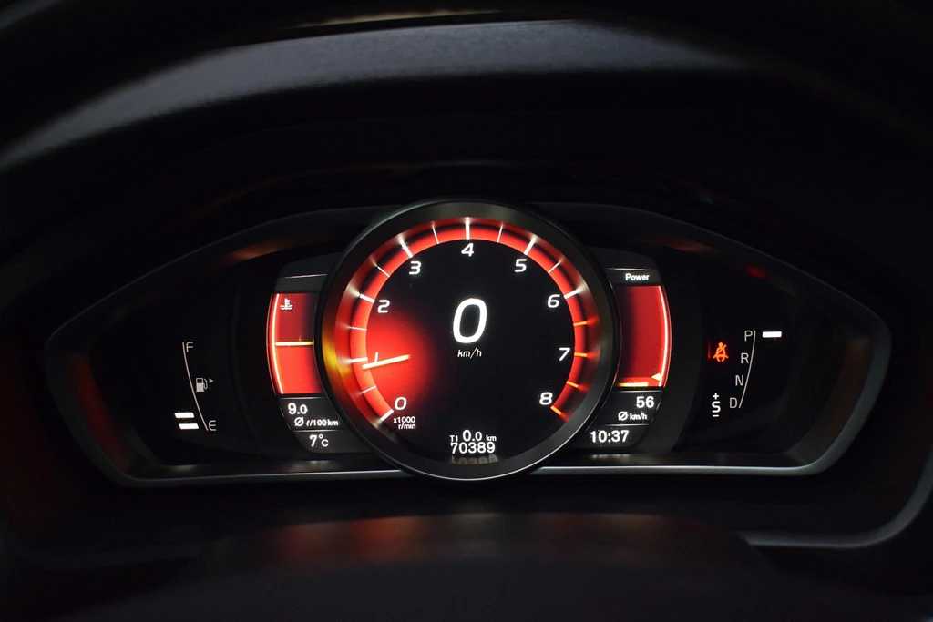 Volvo V40 – foto 20