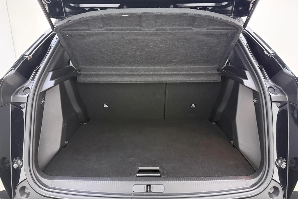 Peugeot e-2008 – foto 13