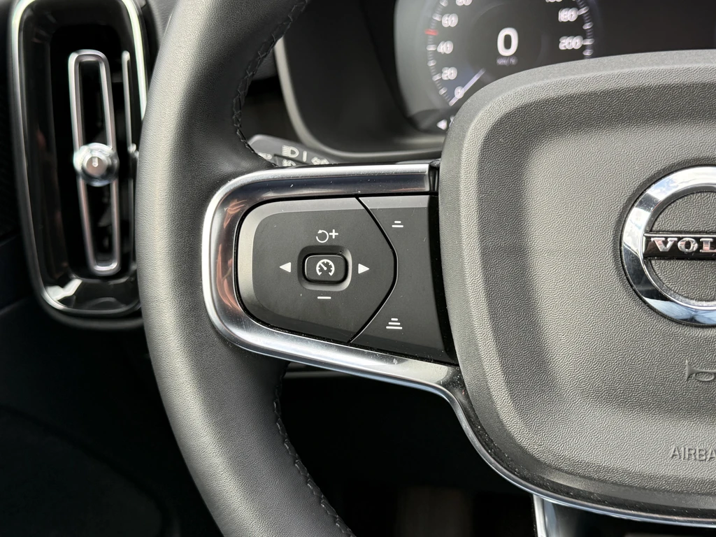 Volvo XC40 – foto 17