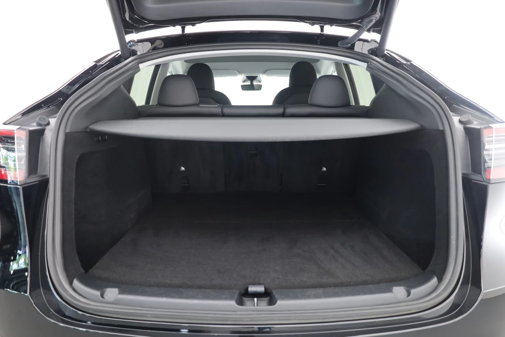 Tesla Model Y – foto 34