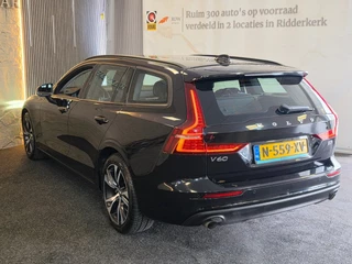 Volvo V60 – thumbnail 2