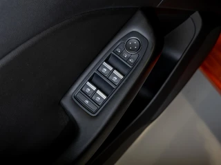 Renault Clio – thumbnail 23