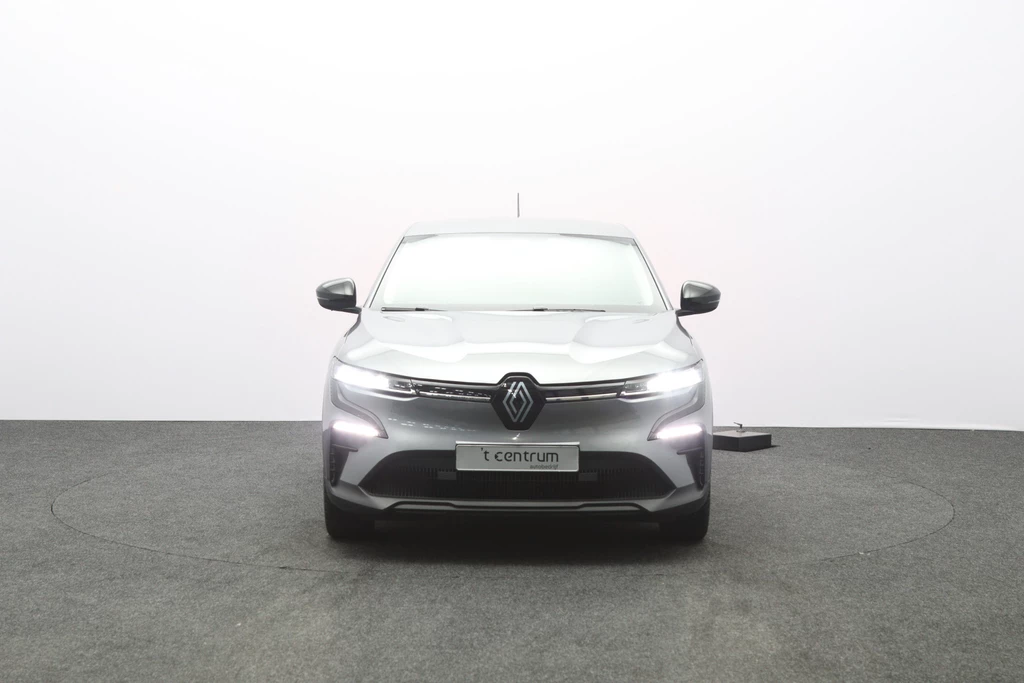 Renault Megane E-Tech – foto 8