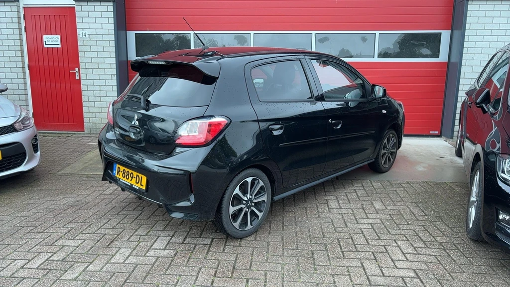 Mitsubishi Space Star – foto 2