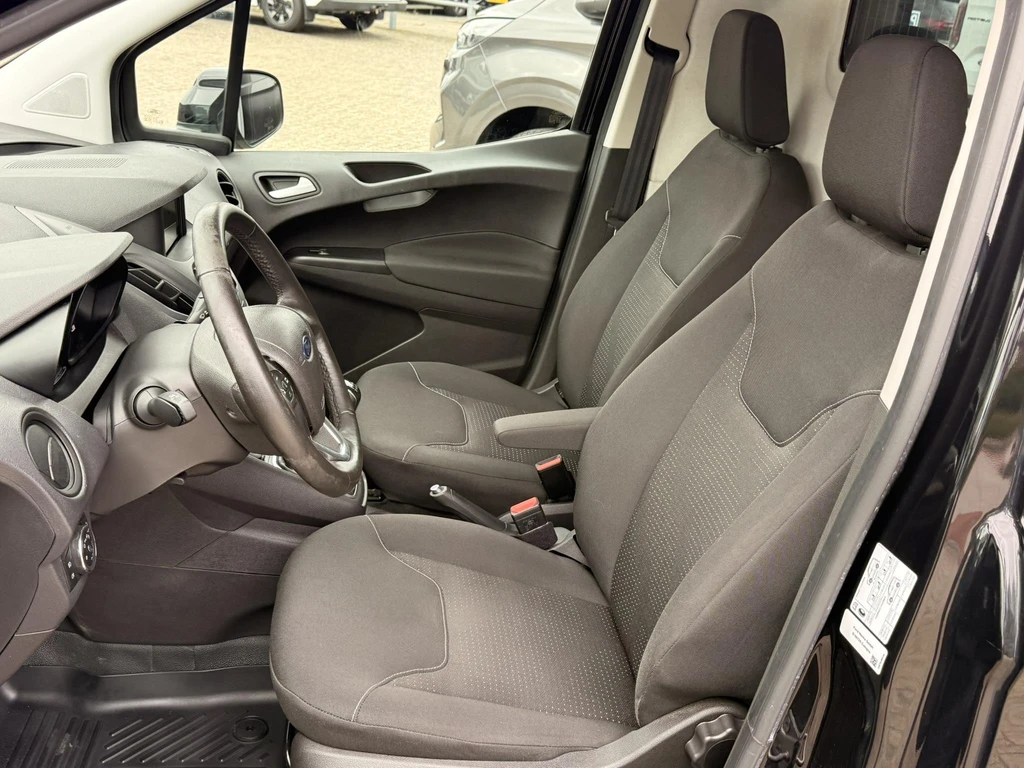 Ford Transit Courier – foto 8