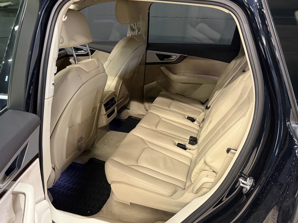 Audi Q7 – foto 10