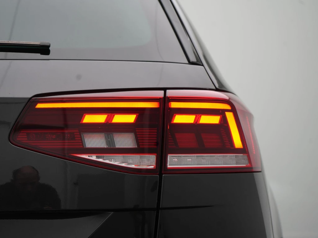 Volkswagen Passat – foto 59