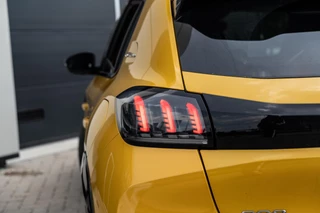 Peugeot 208 – thumbnail 18