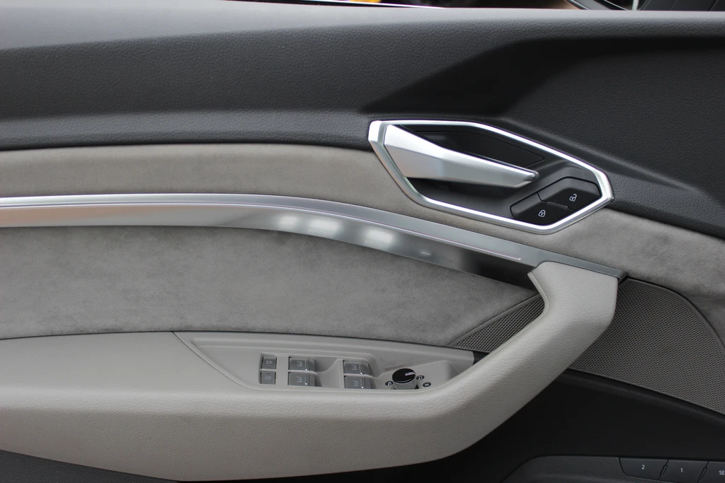 Audi e-tron – foto 39