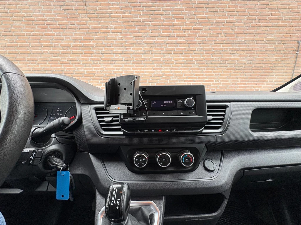 Renault Trafic – foto 21
