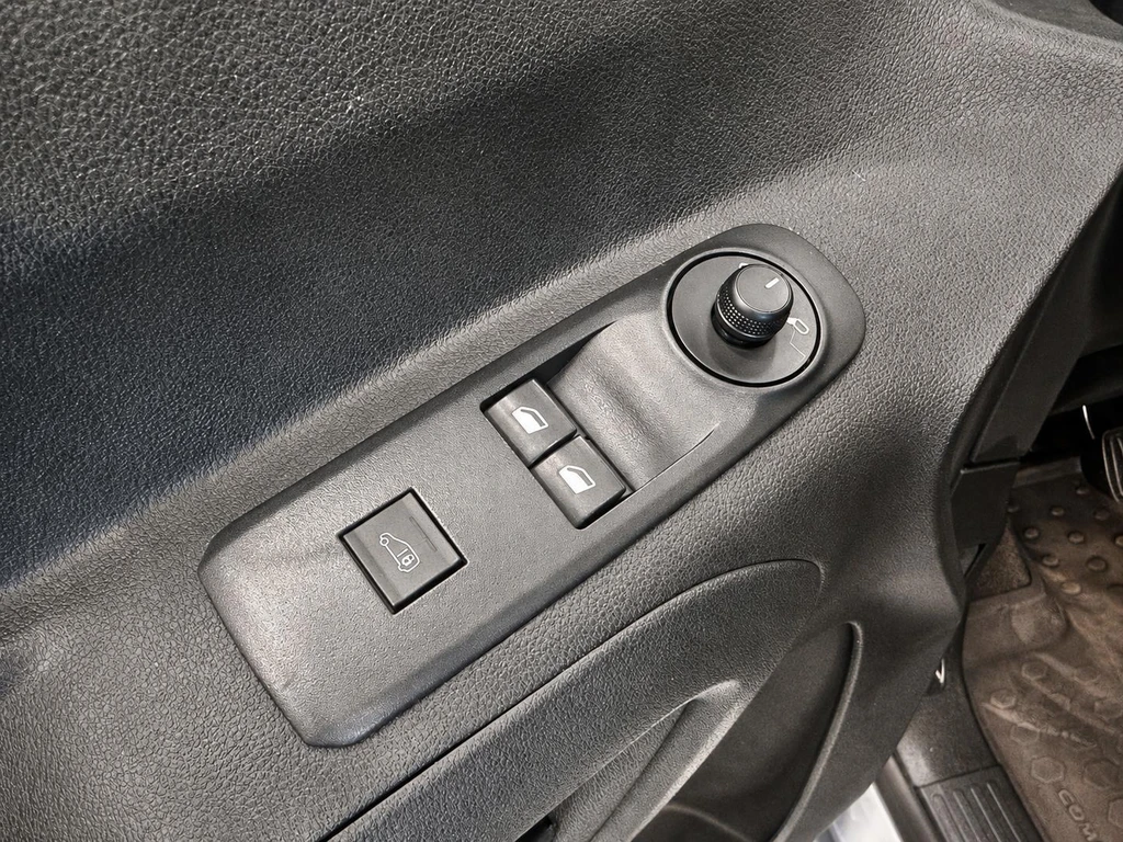 Opel Combo – foto 14