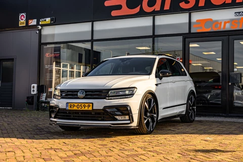 Volkswagen Tiguan 1.4 TSI ACT R-Line|Pano|Trekhaak|Leer