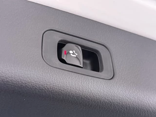 Mercedes-Benz GLC – thumbnail 8