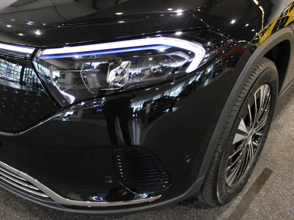 Mercedes-Benz EQA – foto 6