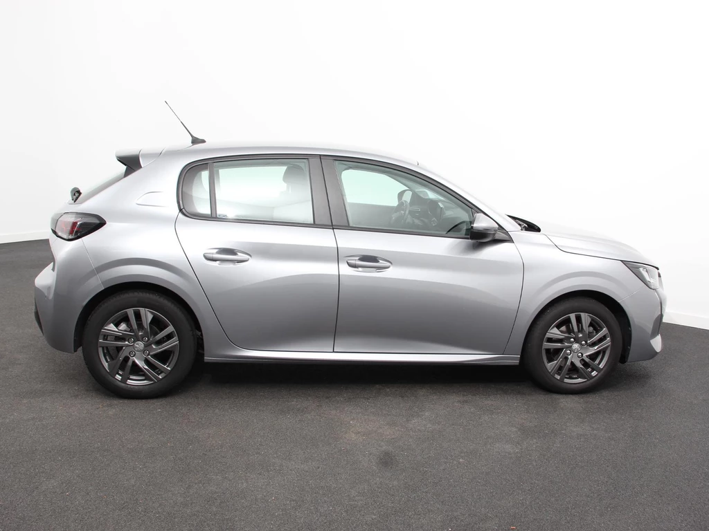 Peugeot 208 – foto 6
