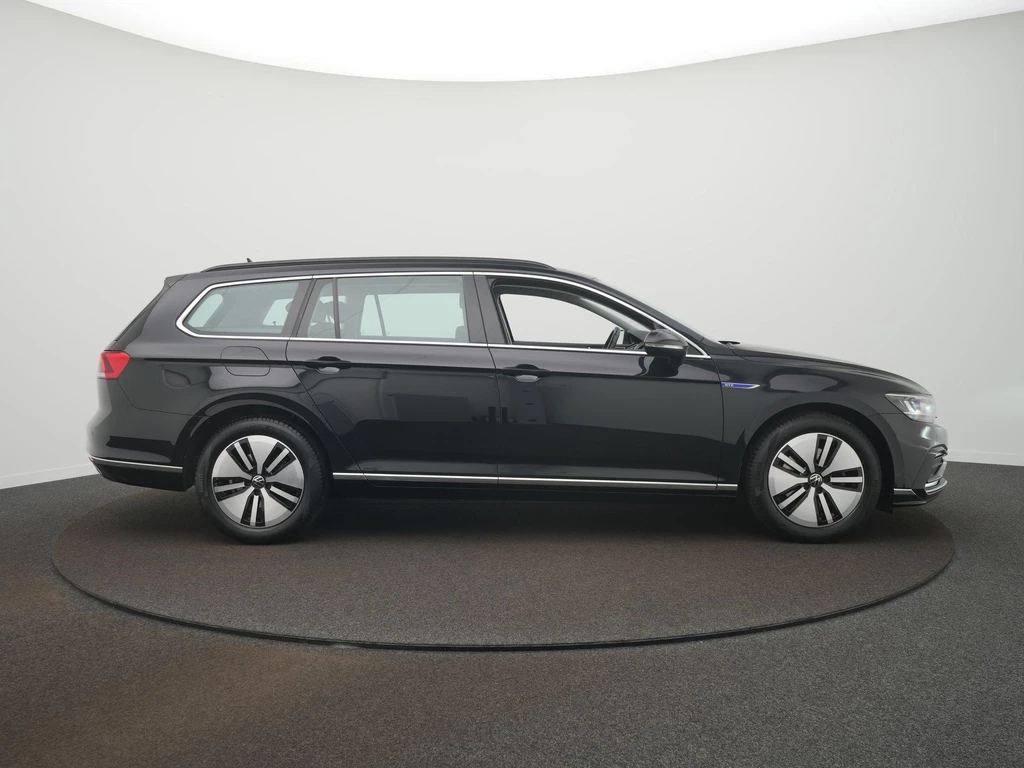 Volkswagen Passat – foto 8
