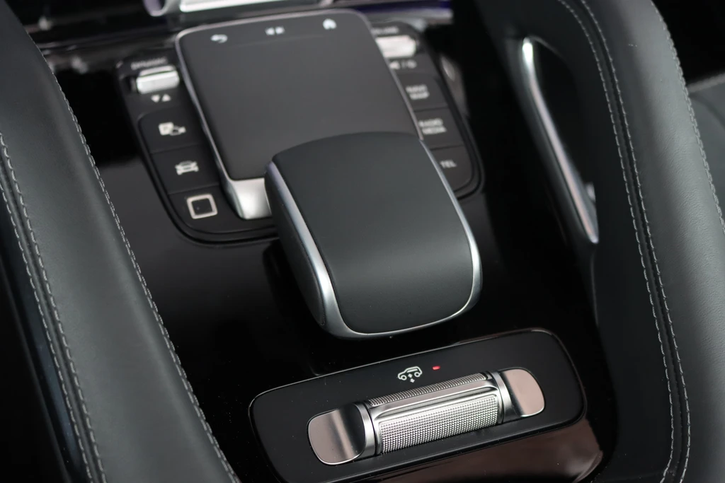 Mercedes-Benz GLE – foto 15