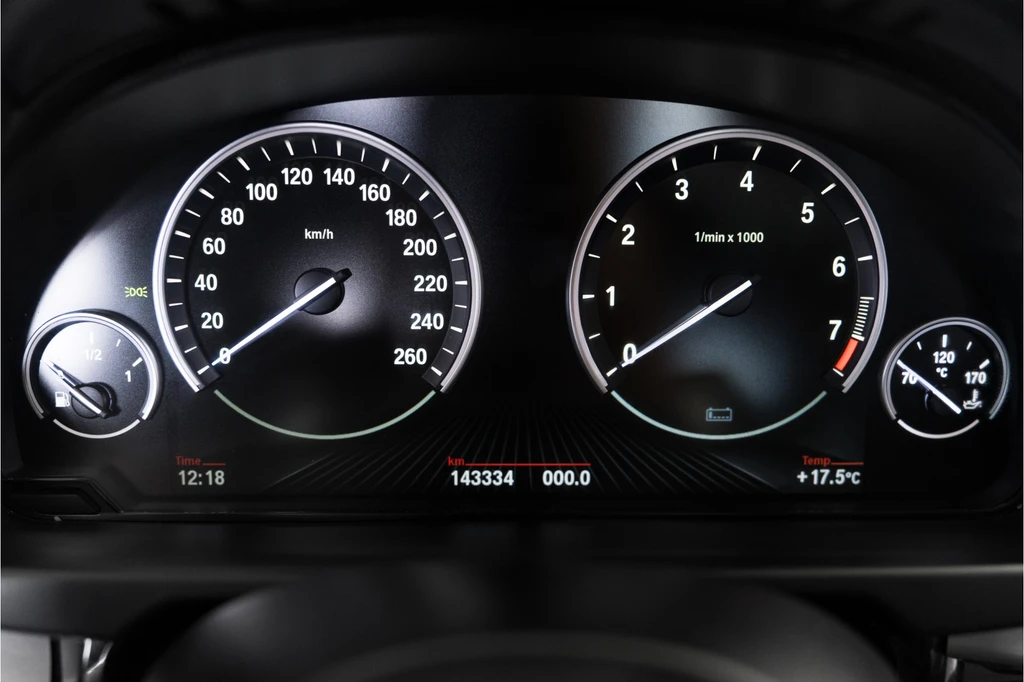 BMW X5 – foto 11
