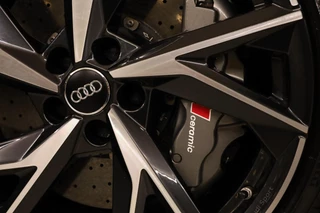 Audi R8 – thumbnail 16