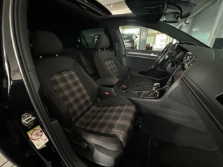 Volkswagen Golf – thumbnail 35