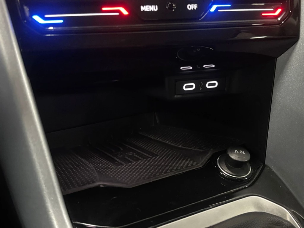Volkswagen T-Roc – foto 18