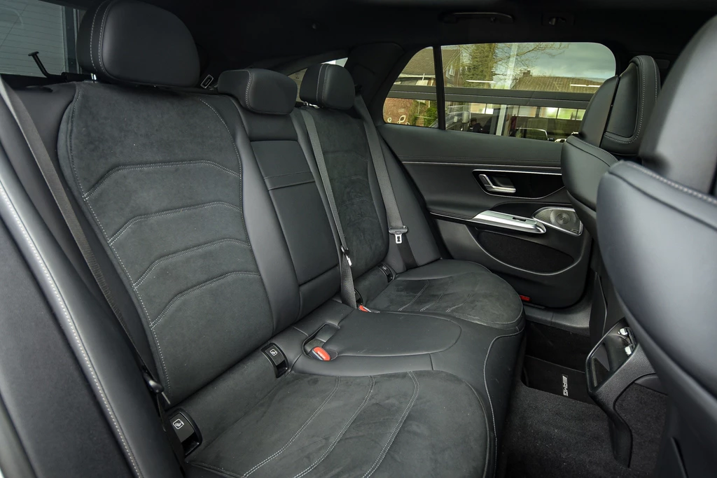 Mercedes-Benz E-Klasse – foto 30