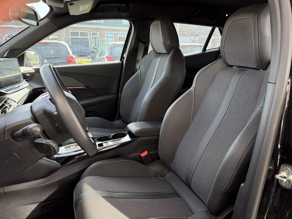Peugeot e-2008 – foto 9