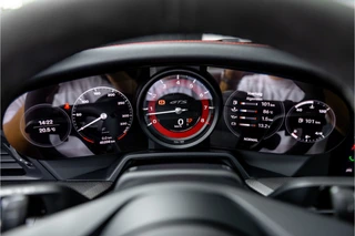 Porsche 911 – thumbnail 16