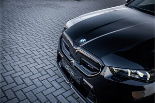 BMW M5 – thumbnail 10
