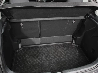 Toyota Yaris – thumbnail 22