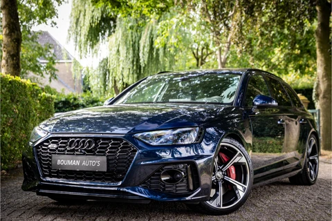 Audi RS4 A4 Avant 2.9 TFSI quattro RS Dynamic 280 v/max Exclusive Head Up Bang & Olufsen