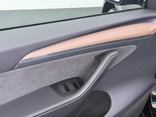 Tesla Model Y – thumbnail 32
