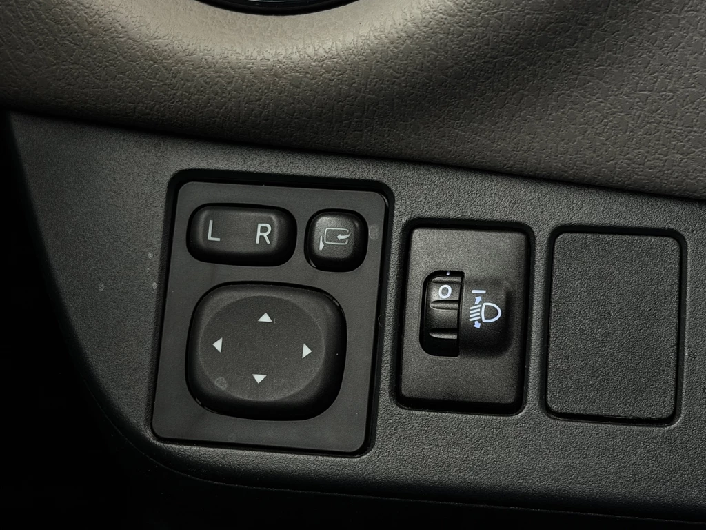 Toyota Yaris – foto 25