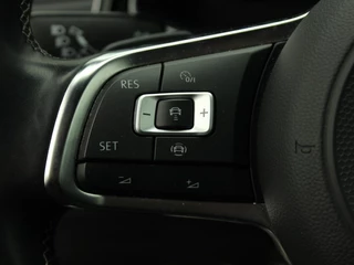 Volkswagen T-Roc – thumbnail 8