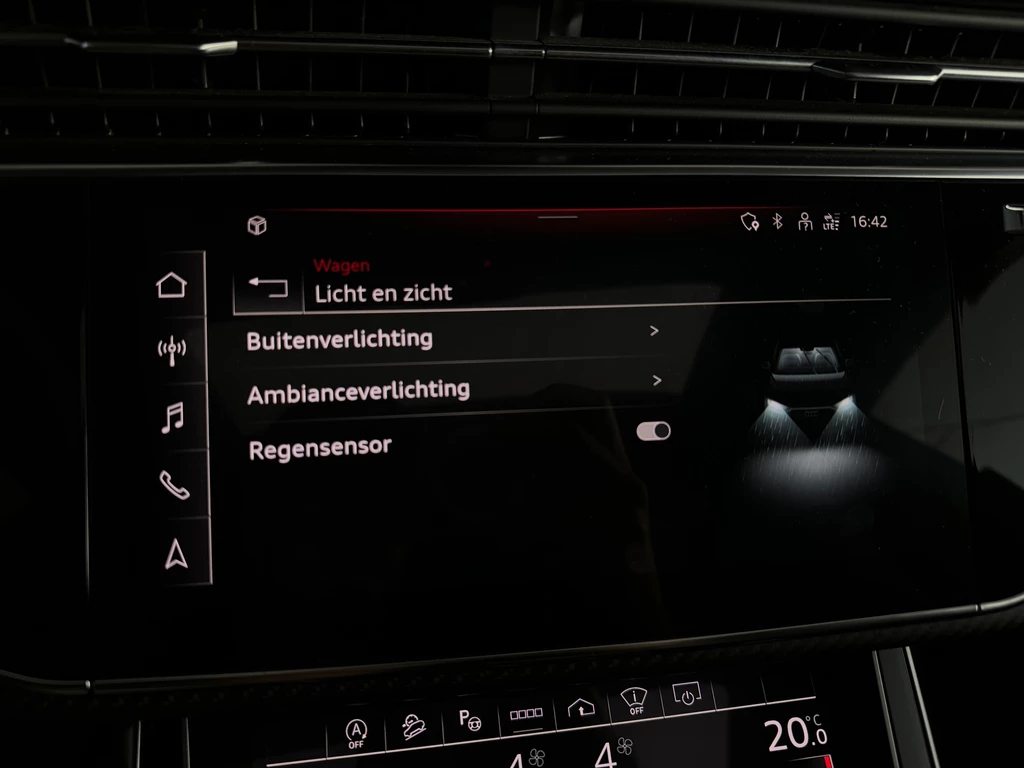 Audi RSQ8 – foto 32