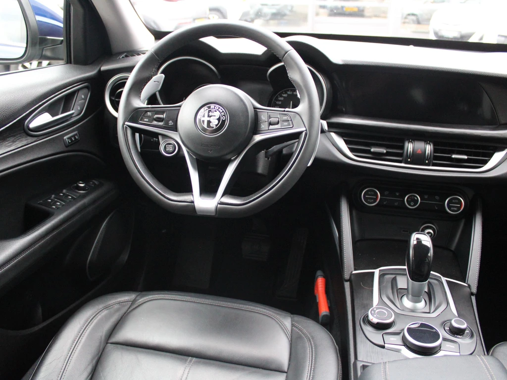 Alfa Romeo Stelvio – foto 9