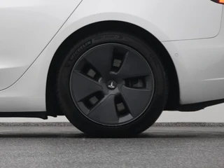 Tesla Model 3 – thumbnail 41