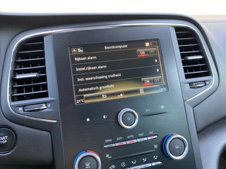 Renault Mégane Estate – thumbnail 25