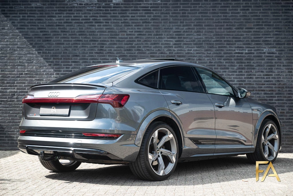 Audi e-tron – foto 7