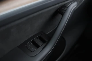 Tesla Model Y – thumbnail 16