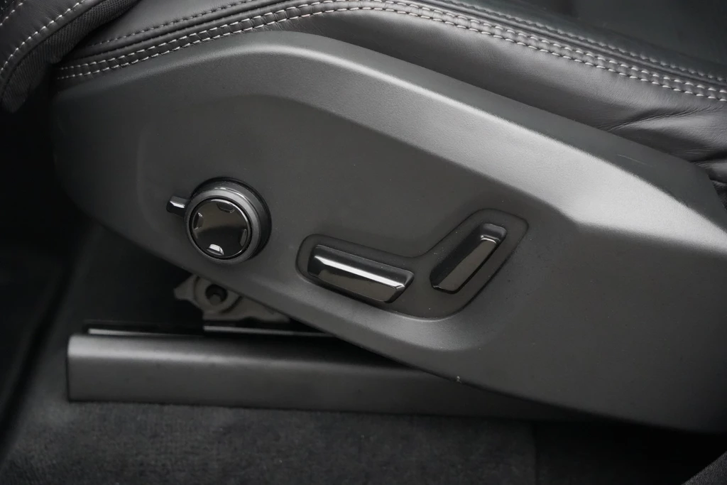 Volvo XC90 – foto 26