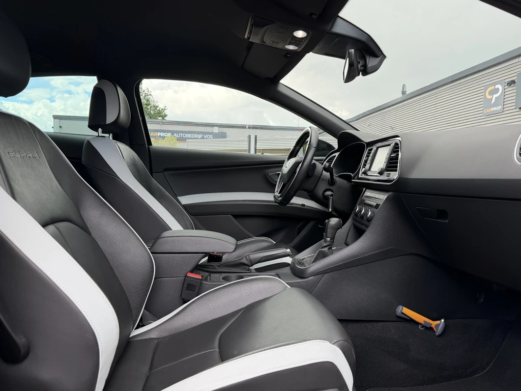SEAT Leon – foto 10