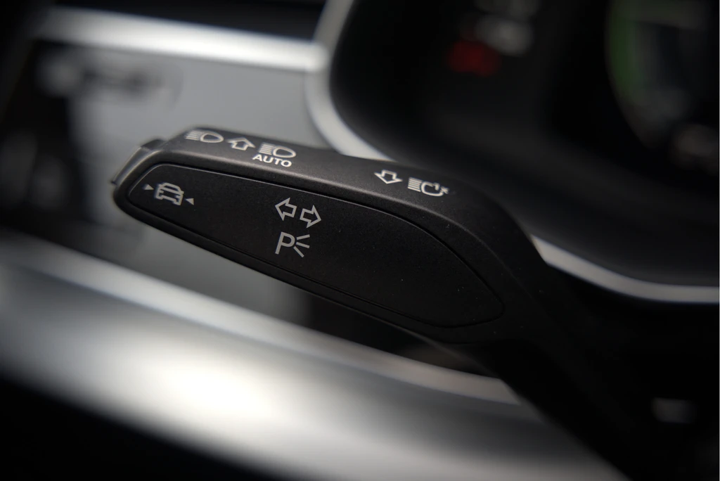 Audi Q8 – foto 42