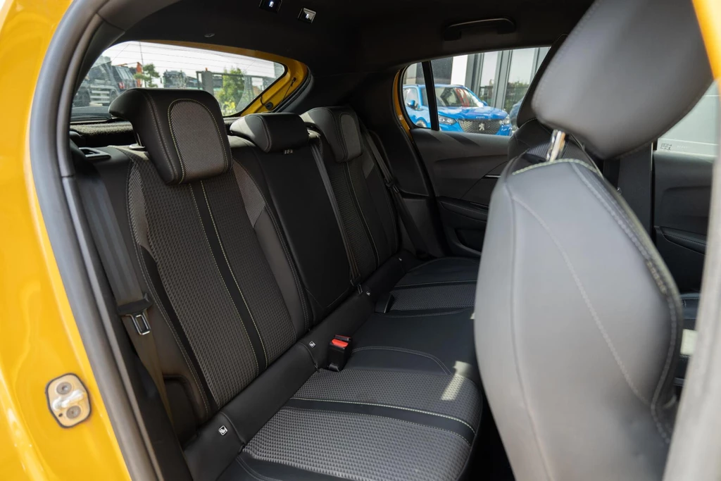 Peugeot 208 – foto 34