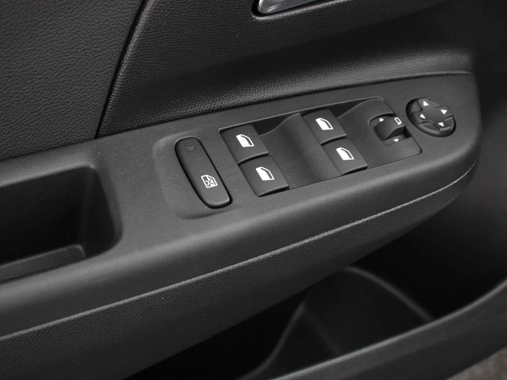Opel Corsa – foto 14