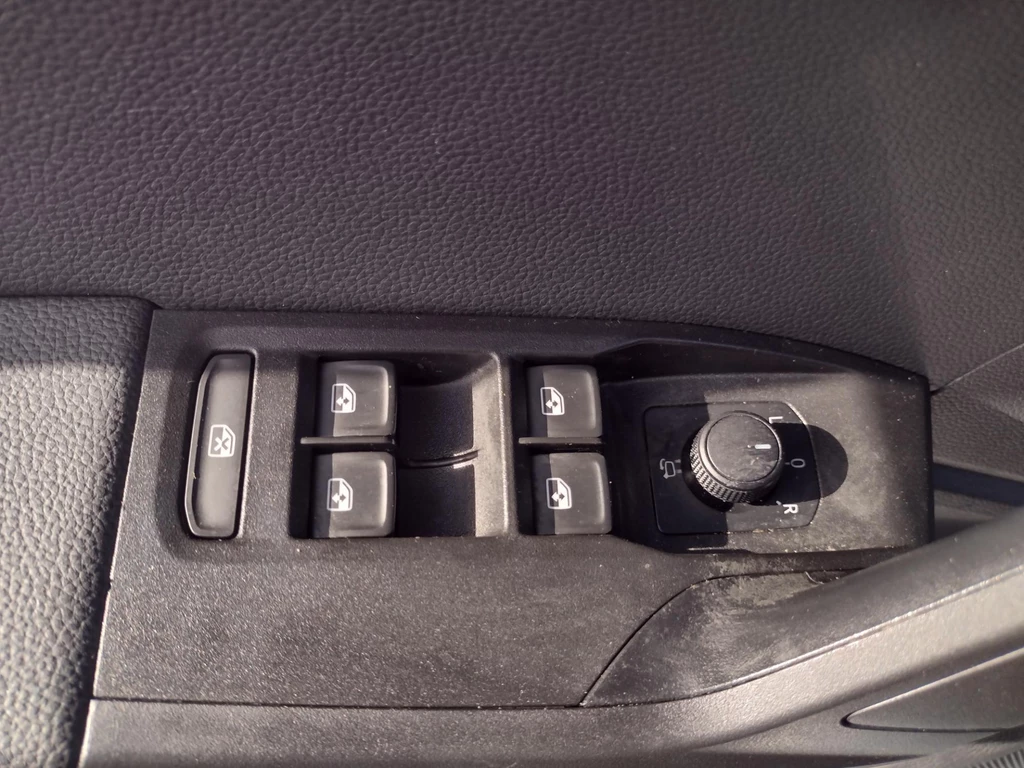 SEAT Ibiza – foto 16