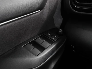 Toyota Yaris – thumbnail 21