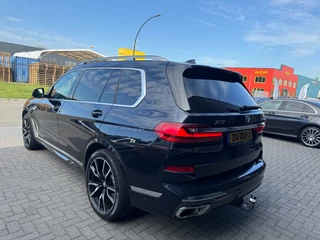 BMW X7 – thumbnail 5